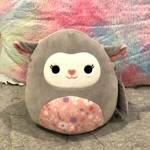 Elea squishmallow